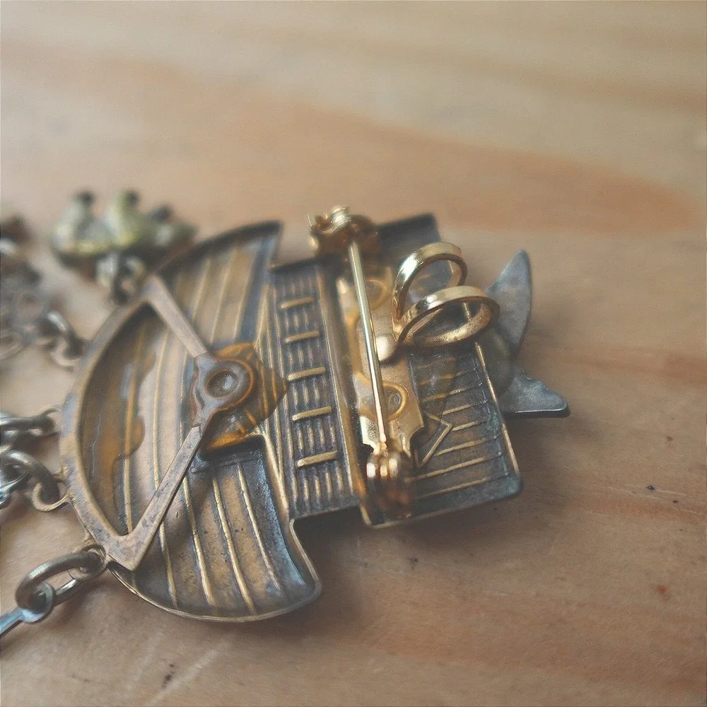 Vintage Noah's‎ Ark Brooch or Pendant Bronze & Silver Tone 4 inch Dangle Jewelry
